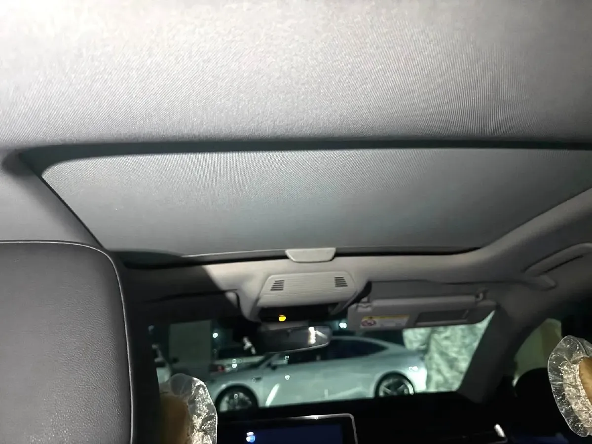 2022 Skoda Superb 2.0T 186HP L4 7DCT,autocango,china used car exporter,china ev exporter,chinese used car exporter,chinese used ev exporter