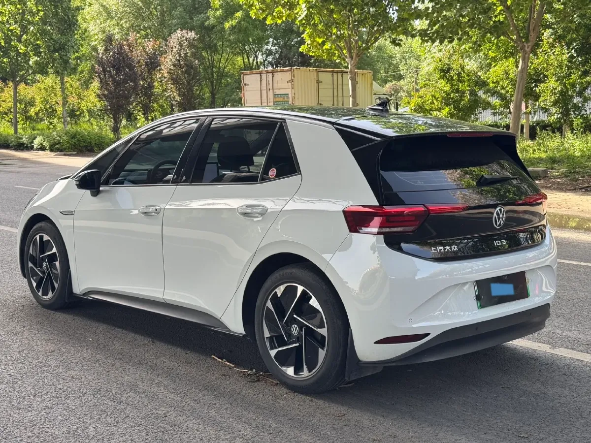 2025 Volkswagen ID.3 BEV 53.6KWH,autocango,china used car exporter,china ev exporter,chinese used car exporter,chinese used ev exporter