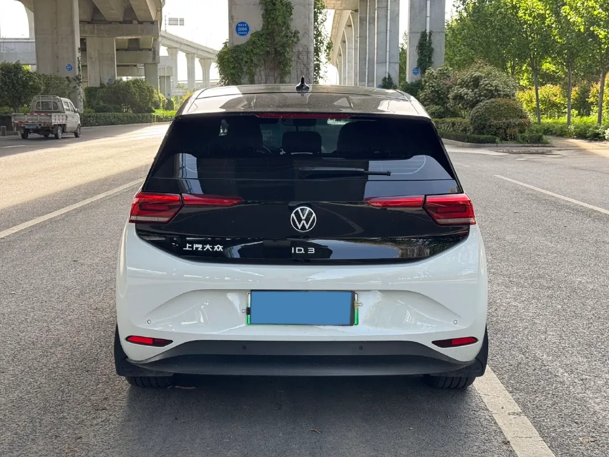 2025 Volkswagen ID.3 BEV 53.6KWH,autocango,china used car exporter,china ev exporter,chinese used car exporter,chinese used ev exporter