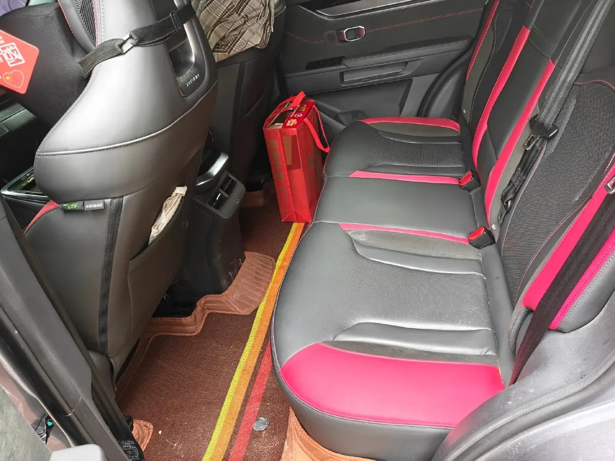 2022 Jetour DASHING 1.6T 197HP L4 7DCT,autocango,china used car exporter,china ev exporter,chinese used car exporter,chinese used ev exporter