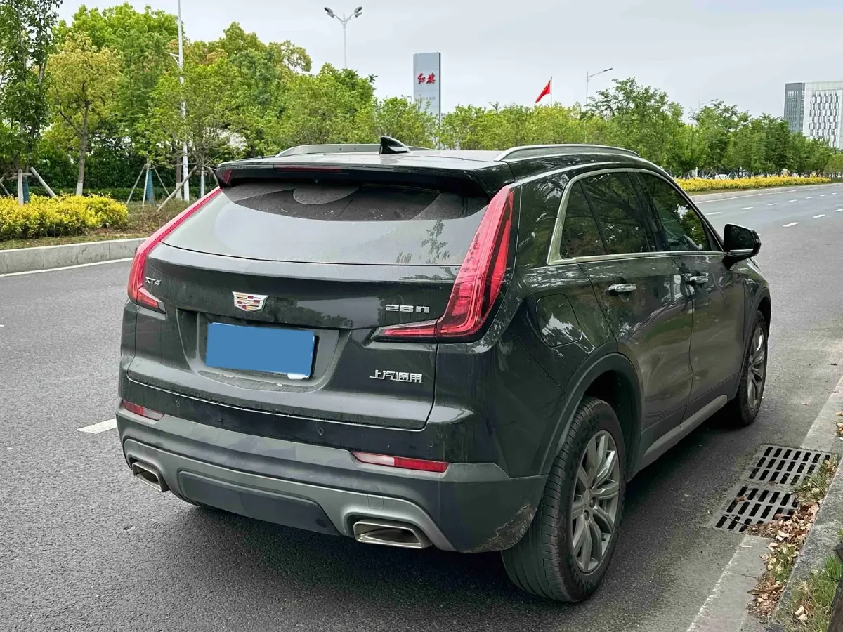 2021 Cadillac XT4 2.0T 237HP L4 9AT,autocango,china used car exporter,china ev exporter,chinese used car exporter,chinese used ev exporter