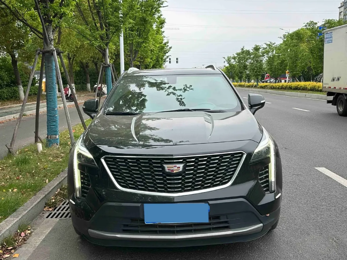 2021 Cadillac XT4 2.0T 237HP L4 9AT,autocango,china used car exporter,china ev exporter,chinese used car exporter,chinese used ev exporter