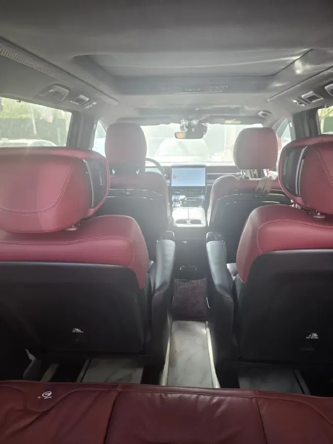 2023 GAC Trumpchi M8 2.0T 252HP L4 8AT,autocango,china used car exporter,china ev exporter,chinese used car exporter,chinese used ev exporter