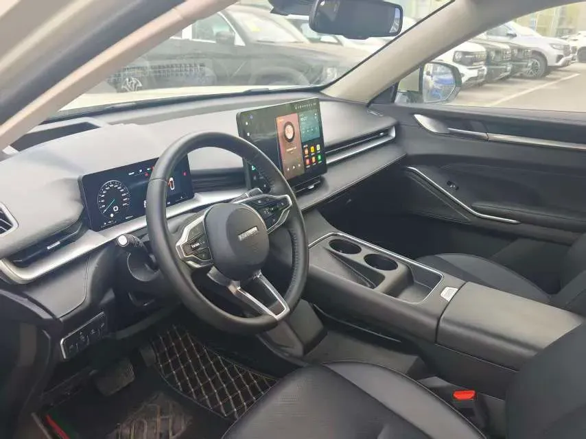 2024 Haval H6 1.5T 184HP L4 7DCT,autocango,china used car exporter,china ev exporter,chinese used car exporter,chinese used ev exporter