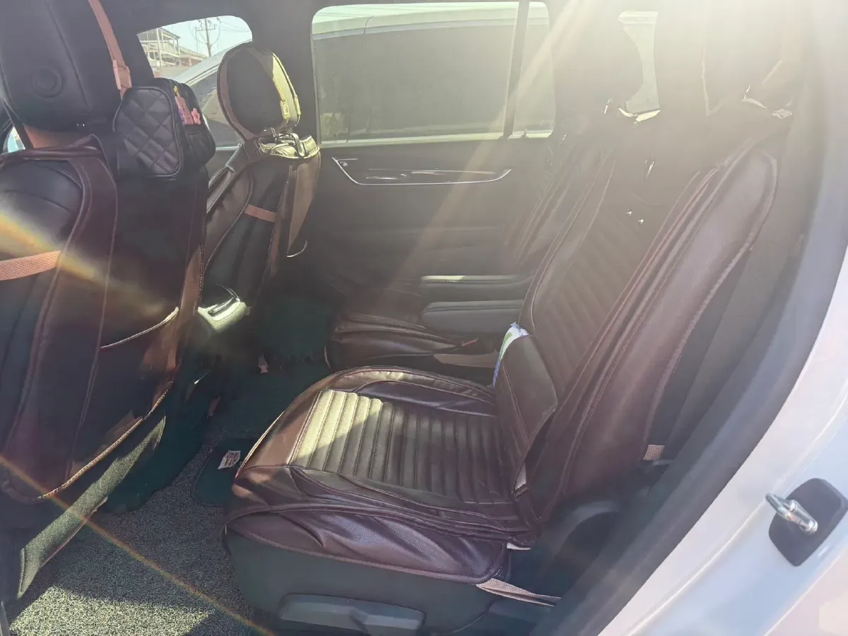 2020 Cadillac XT6 2.0T 237HP L4 9AT,autocango,china used car exporter,china ev exporter,chinese used car exporter,chinese used ev exporter