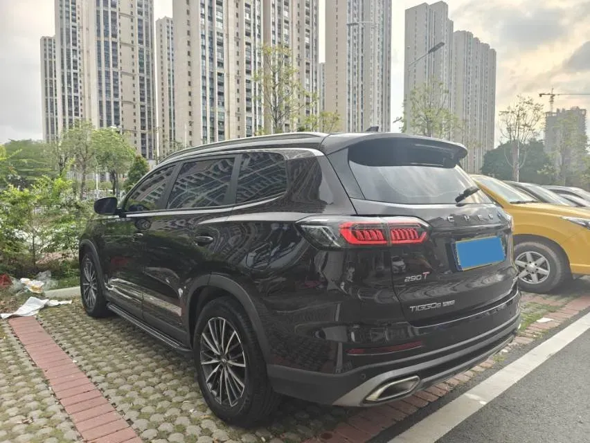 2022 Chery Tiggo 8 Plus 1.6T 197HP L4 7DCT,autocango,china used car exporter,china ev exporter,chinese used car exporter,chinese used ev exporter