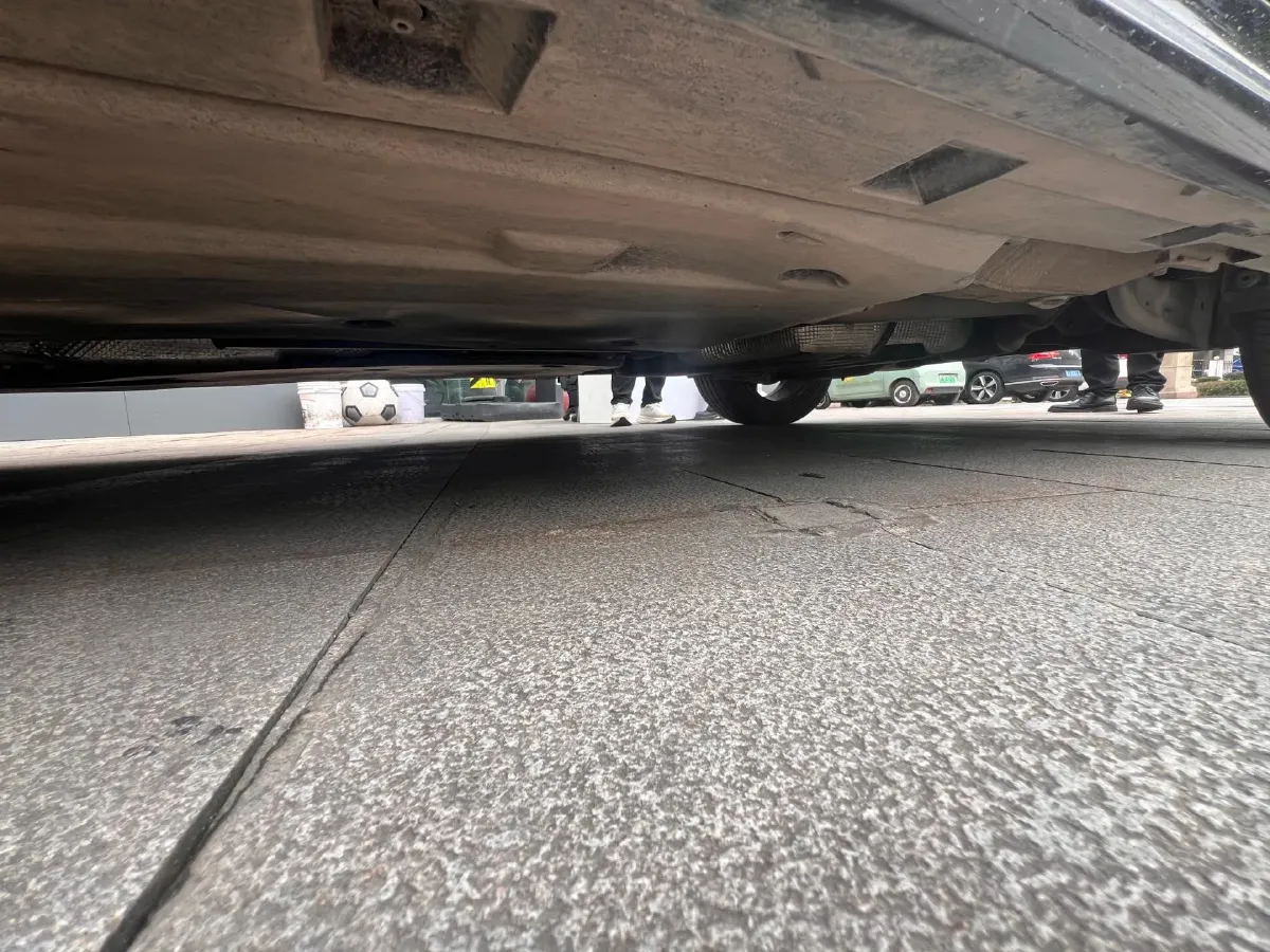 2026 Volkswagen Magotan 2.0T 220HP L4 7DCT,autocango,china used car exporter,china ev exporter,chinese used car exporter,chinese used ev exporter