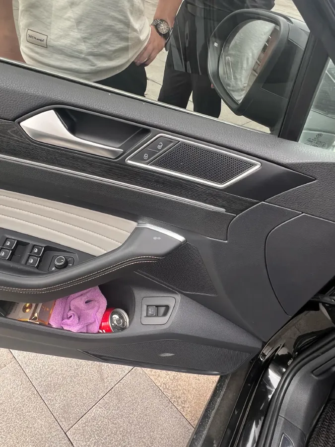 2026 Volkswagen Magotan 2.0T 220HP L4 7DCT,autocango,china used car exporter,china ev exporter,chinese used car exporter,chinese used ev exporter