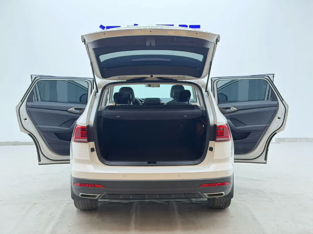 2021 Volkswagen Tharu 1.4T 150HP L4 7DCT,autocango,china used car exporter,china ev exporter,chinese used car exporter,chinese used ev exporter