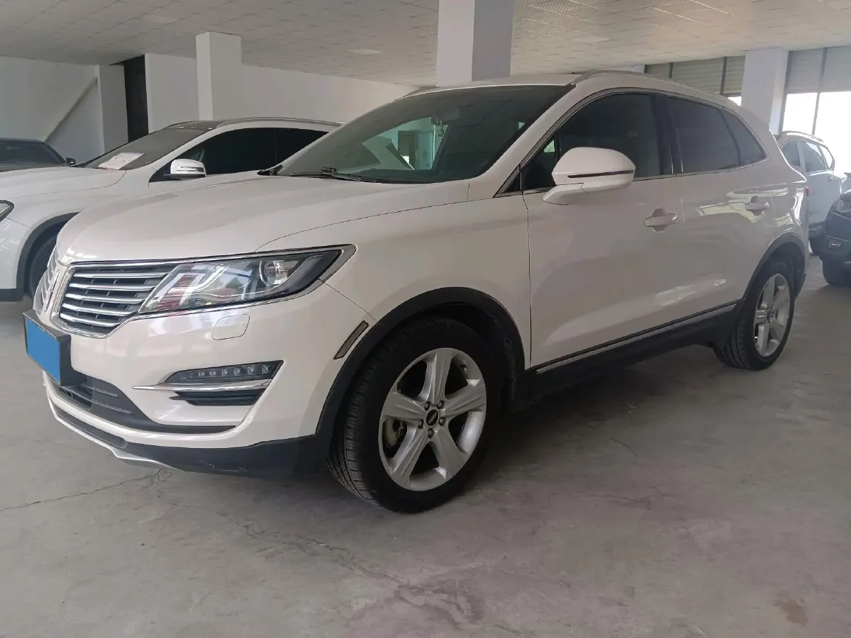 2017 Lincoln MKC 2.0T 203HP L4 6AT,autocango,china used car exporter,china ev exporter,chinese used car exporter,chinese used ev exporter