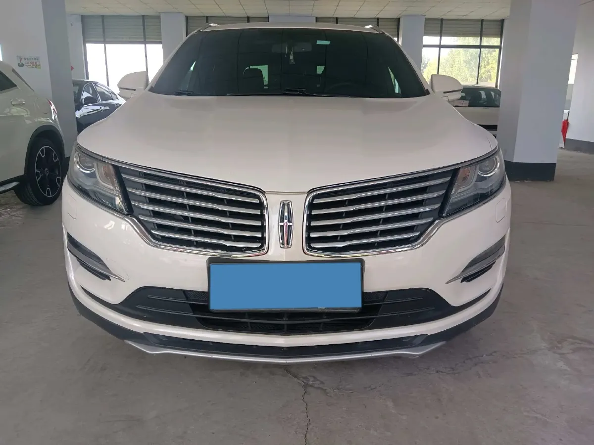 2017 Lincoln MKC 2.0T 203HP L4 6AT,autocango,china used car exporter,china ev exporter,chinese used car exporter,chinese used ev exporter