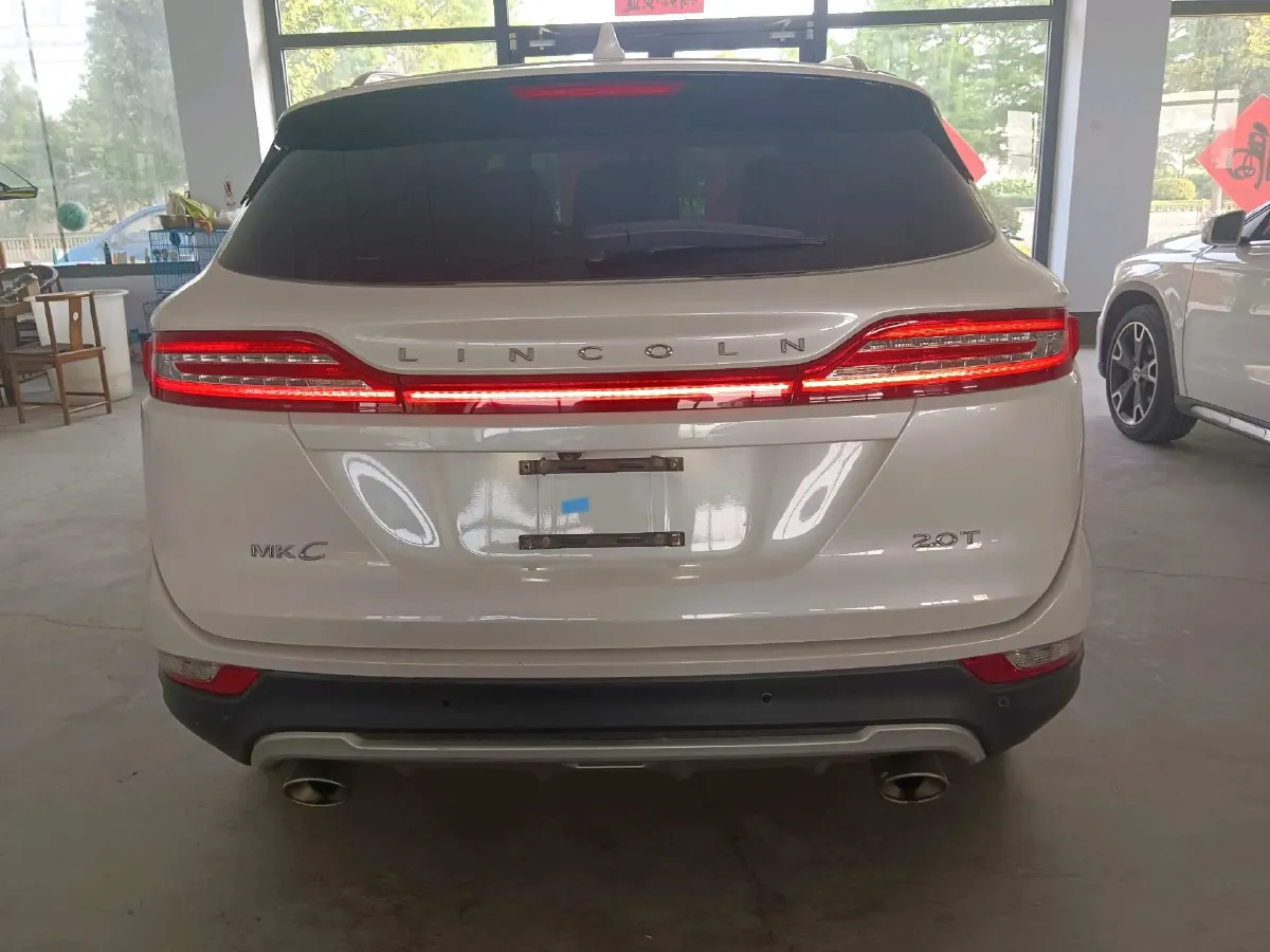 2017 Lincoln MKC 2.0T 203HP L4 6AT,autocango,china used car exporter,china ev exporter,chinese used car exporter,chinese used ev exporter