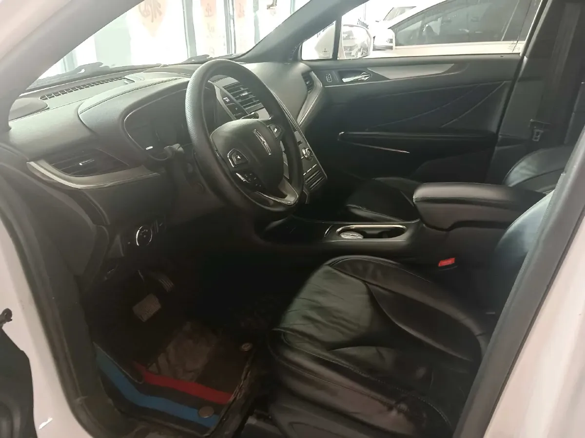 2017 Lincoln MKC 2.0T 203HP L4 6AT,autocango,china used car exporter,china ev exporter,chinese used car exporter,chinese used ev exporter