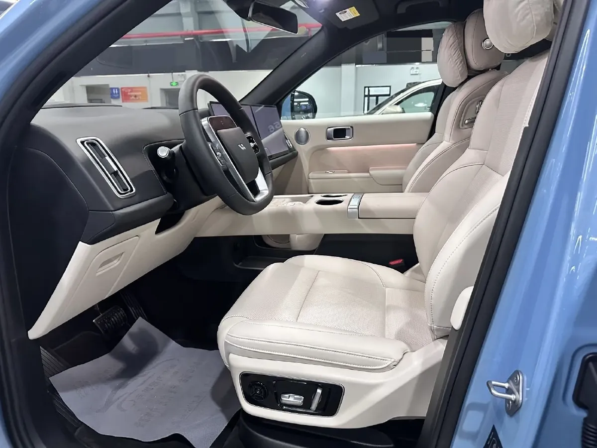 2025 Li L7 Range Extended 154HP REEV,autocango,china used car exporter,china ev exporter,chinese used car exporter,chinese used ev exporter