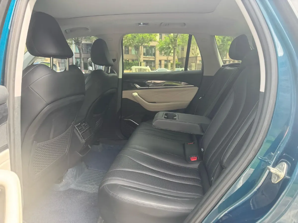 2023 Geely Monjaro 2.0T 238HP L4 8AT,autocango,china used car exporter,china ev exporter,chinese used car exporter,chinese used ev exporter