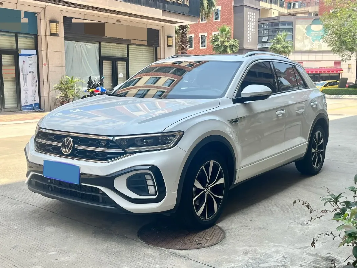 2023 Volkswagen T-Roc 1.5T 160HP L4 7DCT,autocango,china used car exporter,china ev exporter,chinese used car exporter,chinese used ev exporter