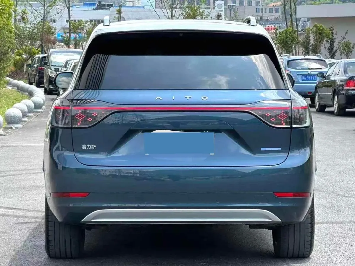 2024 AITO AITO M9 1.5T 152HP L4 REEV 42KWH,autocango,china used car exporter,china ev exporter,chinese used car exporter,chinese used ev exporter