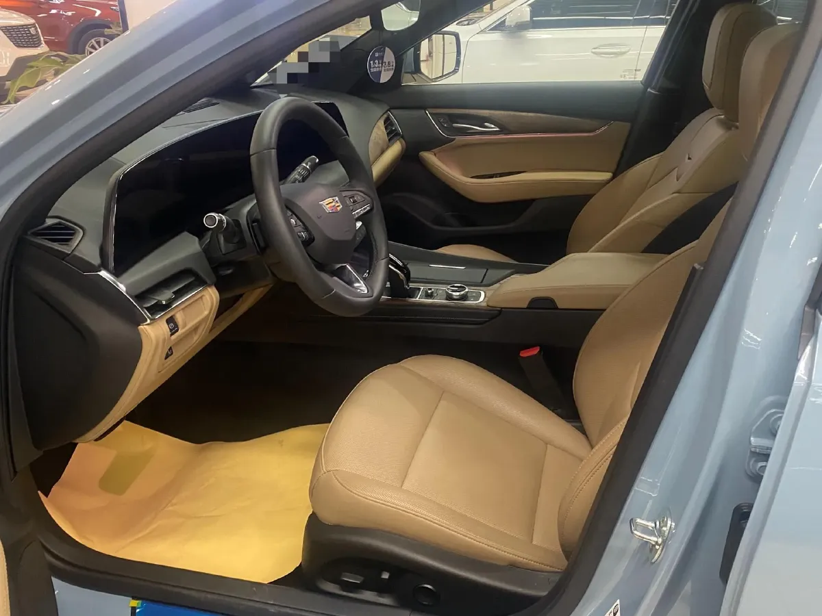 2025 Cadillac CT5 2.0T 237HP L4 10AT,autocango,china used car exporter,china ev exporter,chinese used car exporter,chinese used ev exporter