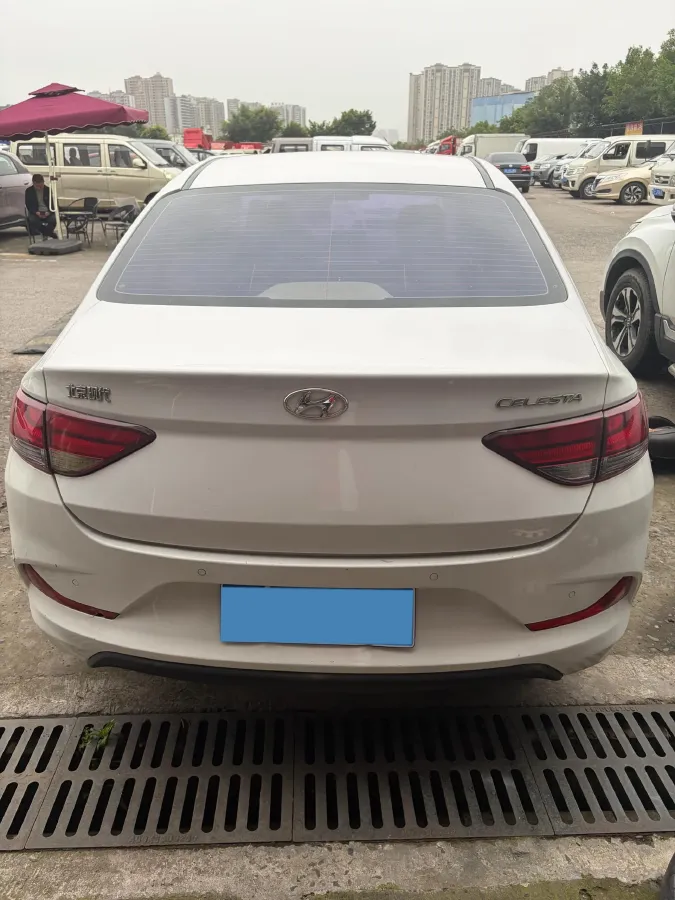 2017 Hyundai Celesta 1.6L 123HP L4 6AT,autocango,china used car exporter,china ev exporter,chinese used car exporter,chinese used ev exporter