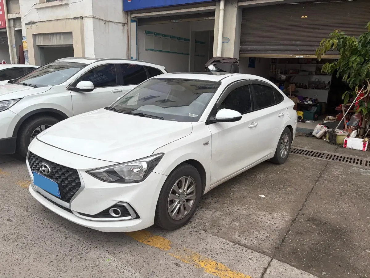 2017 Hyundai Celesta 1.6L 123HP L4 6AT,autocango,china used car exporter,china ev exporter,chinese used car exporter,chinese used ev exporter