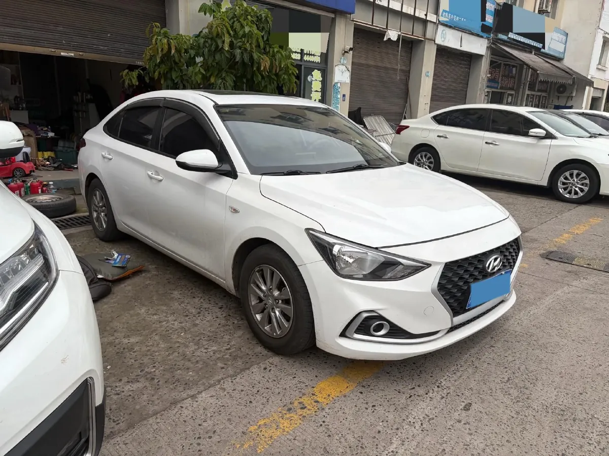 2017 Hyundai Celesta 1.6L 123HP L4 6AT,autocango,china used car exporter,china ev exporter,chinese used car exporter,chinese used ev exporter