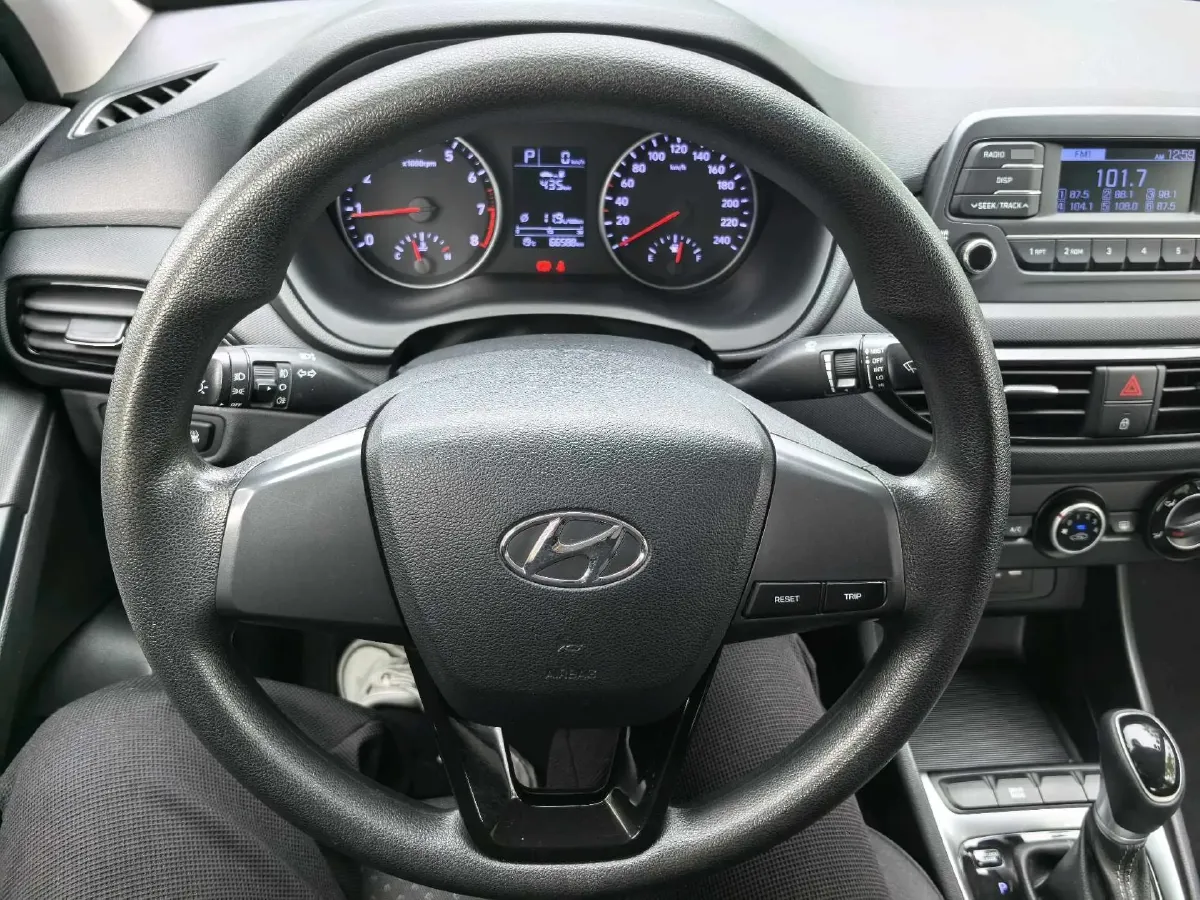 2020 Hyundai Celesta 1.6L 123HP L4 6AT,autocango,china used car exporter,china ev exporter,chinese used car exporter,chinese used ev exporter