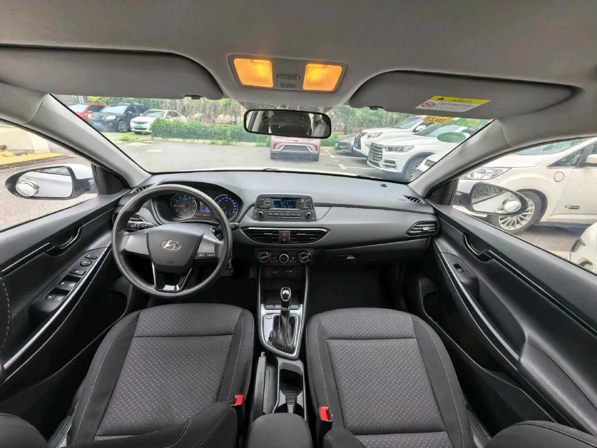 2020 Hyundai Celesta 1.6L 123HP L4 6AT,autocango,china used car exporter,china ev exporter,chinese used car exporter,chinese used ev exporter