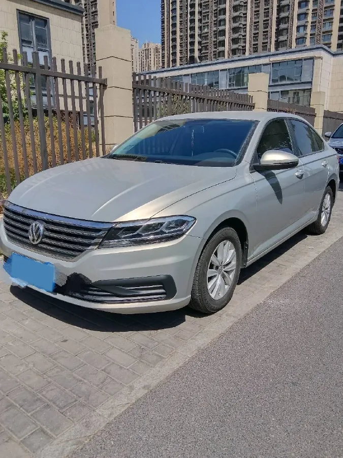 2018 Landwind XiaoYao 1.5T 163HP L4 CVT,autocango,china used car exporter,china ev exporter,chinese used car exporter,chinese used ev exporter