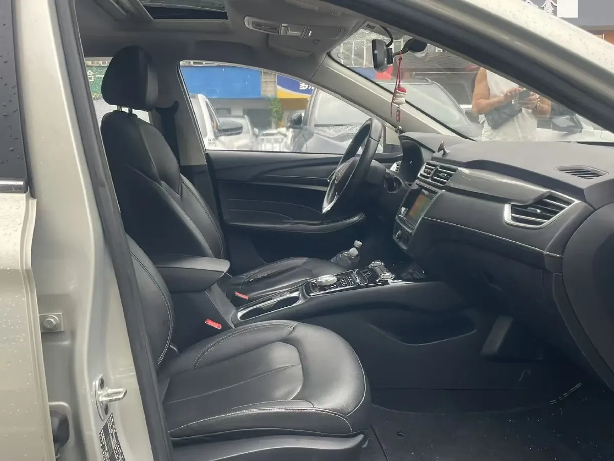 2019 Roewe Ei5 BEV 52.5KWH,autocango,china used car exporter,china ev exporter,chinese used car exporter,chinese used ev exporter