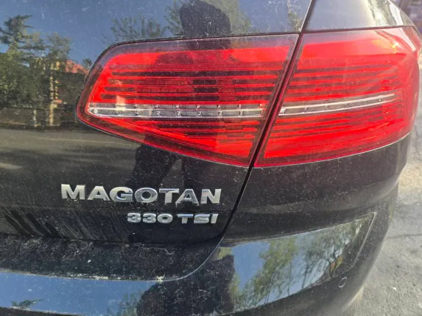 2019 Volkswagen Magotan 2.0T 186HP L4 7DCT,autocango,china used car exporter,china ev exporter,chinese used car exporter,chinese used ev exporter