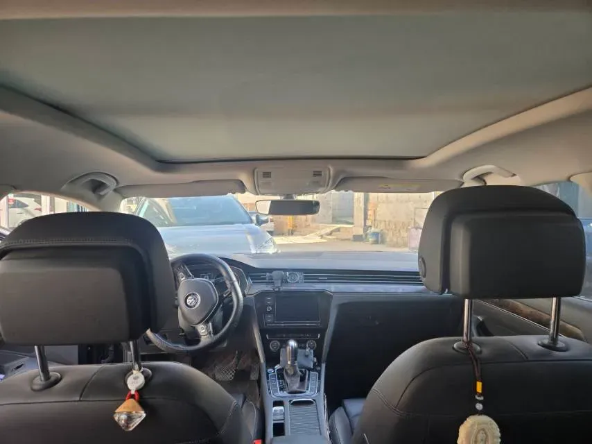 2019 Volkswagen Magotan 2.0T 186HP L4 7DCT,autocango,china used car exporter,china ev exporter,chinese used car exporter,chinese used ev exporter