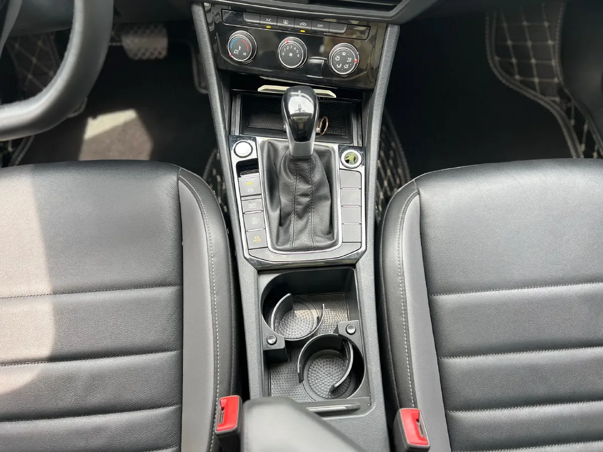 2021 Volkswagen Sagitar 1.4T 150HP L4 7DCT,autocango,china used car exporter,china ev exporter,chinese used car exporter,chinese used ev exporter