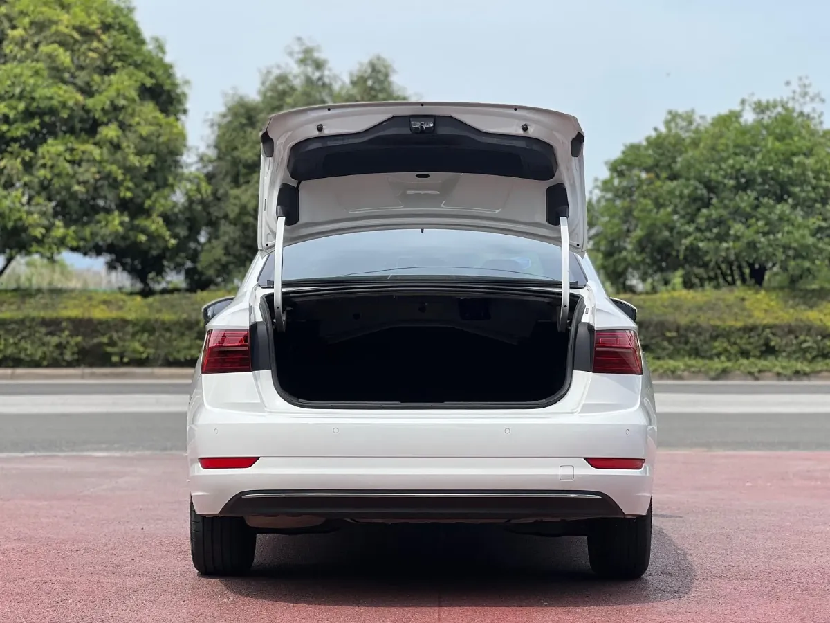 2021 Volkswagen Sagitar 1.4T 150HP L4 7DCT,autocango,china used car exporter,china ev exporter,chinese used car exporter,chinese used ev exporter