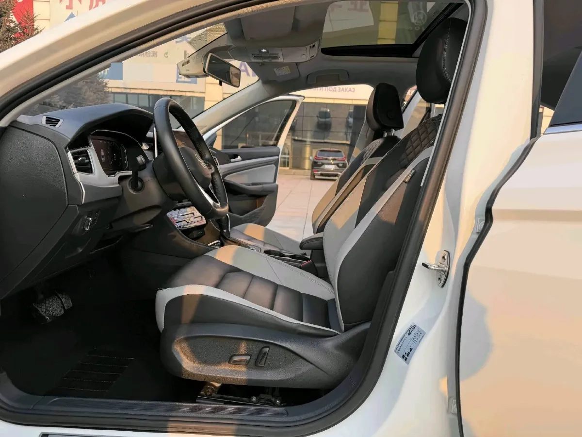2023 Volkswagen Bora 1.5T 160HP L4 7DCT,autocango,china used car exporter,china ev exporter,chinese used car exporter,chinese used ev exporter