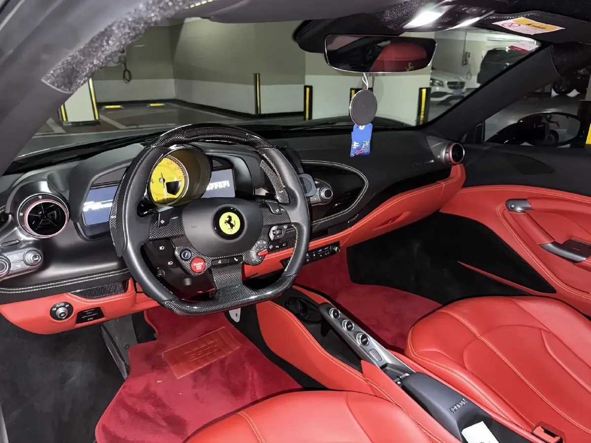 2019 Aston Martin DB11 5.2T 639HP V12 8AT,autocango,china used car exporter,china ev exporter,chinese used car exporter,chinese used ev exporter