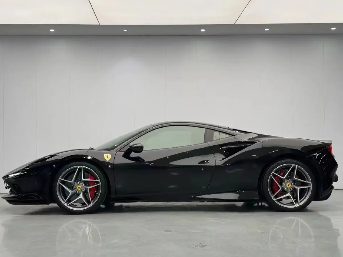 2019 Aston Martin DB11 5.2T 639HP V12 8AT,autocango,china used car exporter,china ev exporter,chinese used car exporter,chinese used ev exporter