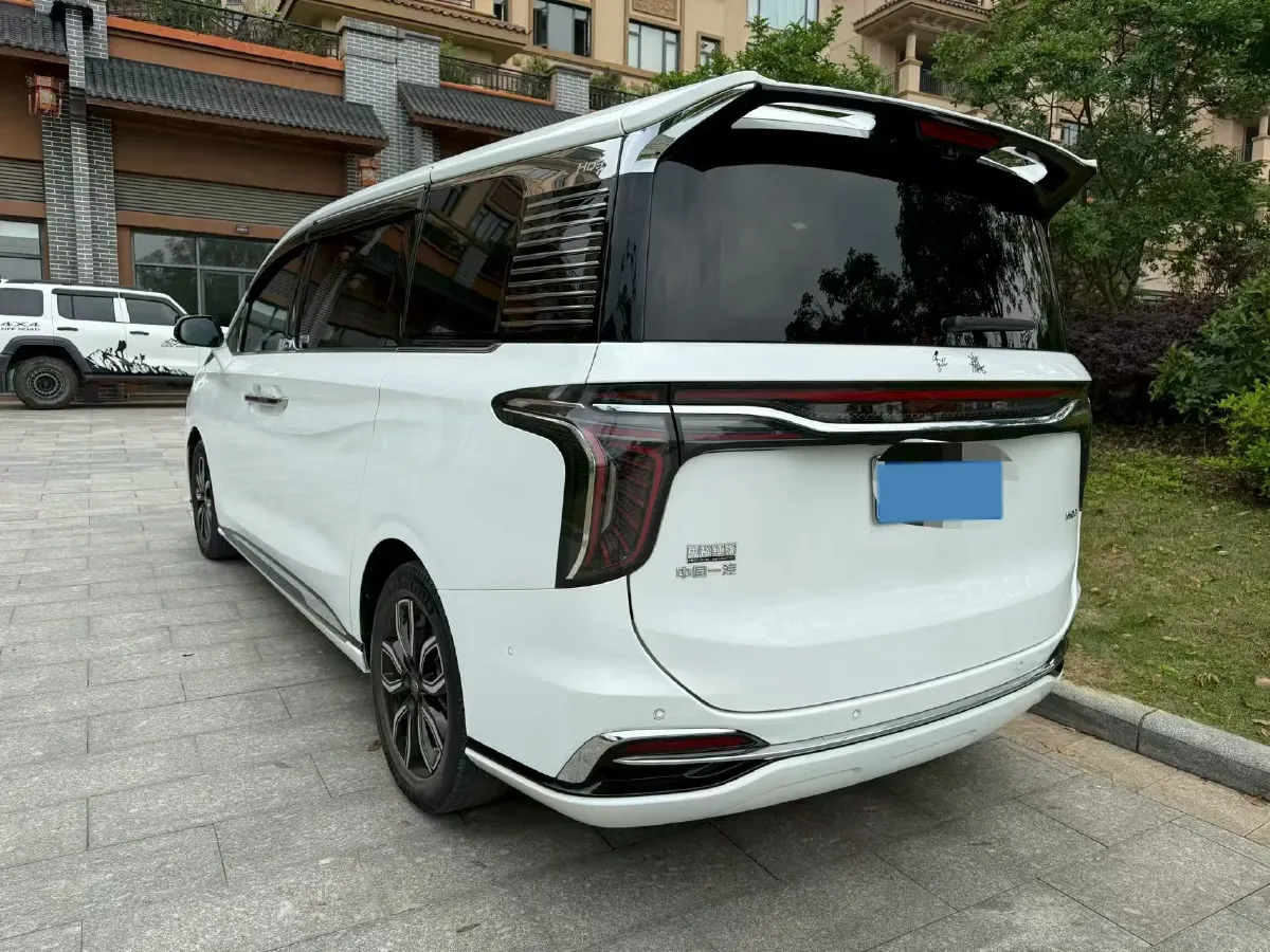 2023 HongQi HQ9 2.0T 252HP L4 8AT,autocango,china used car exporter,china ev exporter,chinese used car exporter,chinese used ev exporter