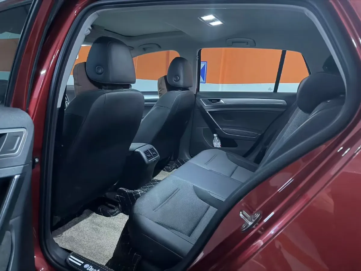 2018 Volkswagen Golf 1.4T 131HP L4 7DCT,autocango,china used car exporter,china ev exporter,chinese used car exporter,chinese used ev exporter