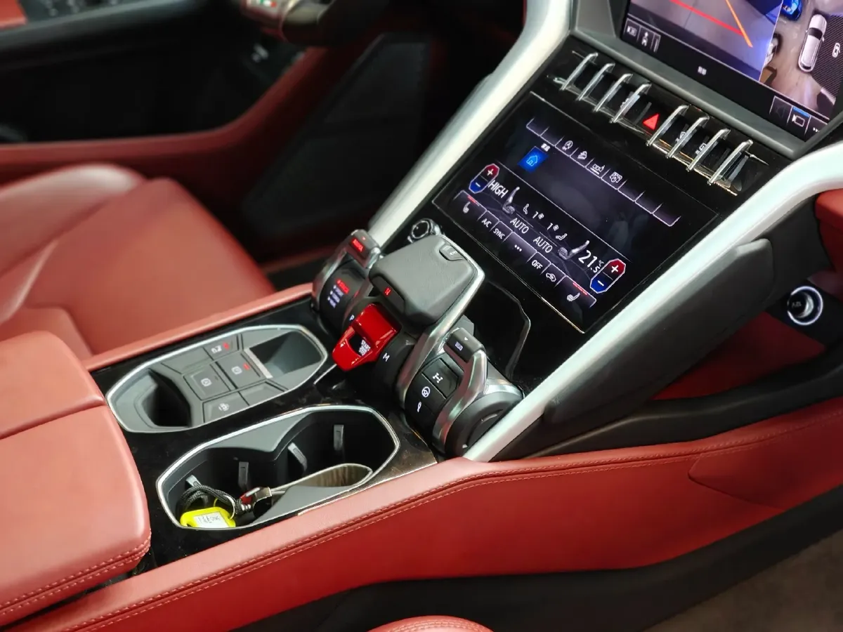 2018 Lamborghini Urus 4.0T 650HP V8 8AT,autocango,china used car exporter,china ev exporter,chinese used car exporter,chinese used ev exporter