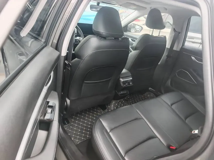 2023 Geely Emgrand 1.5L 127HP L4 CVT,autocango,china used car exporter,china ev exporter,chinese used car exporter,chinese used ev exporter