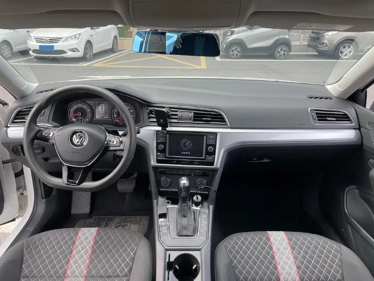 2019 Volkswagen T-Cross 1.4T 150HP L4 7DCT,autocango,china used car exporter,china ev exporter,chinese used car exporter,chinese used ev exporter