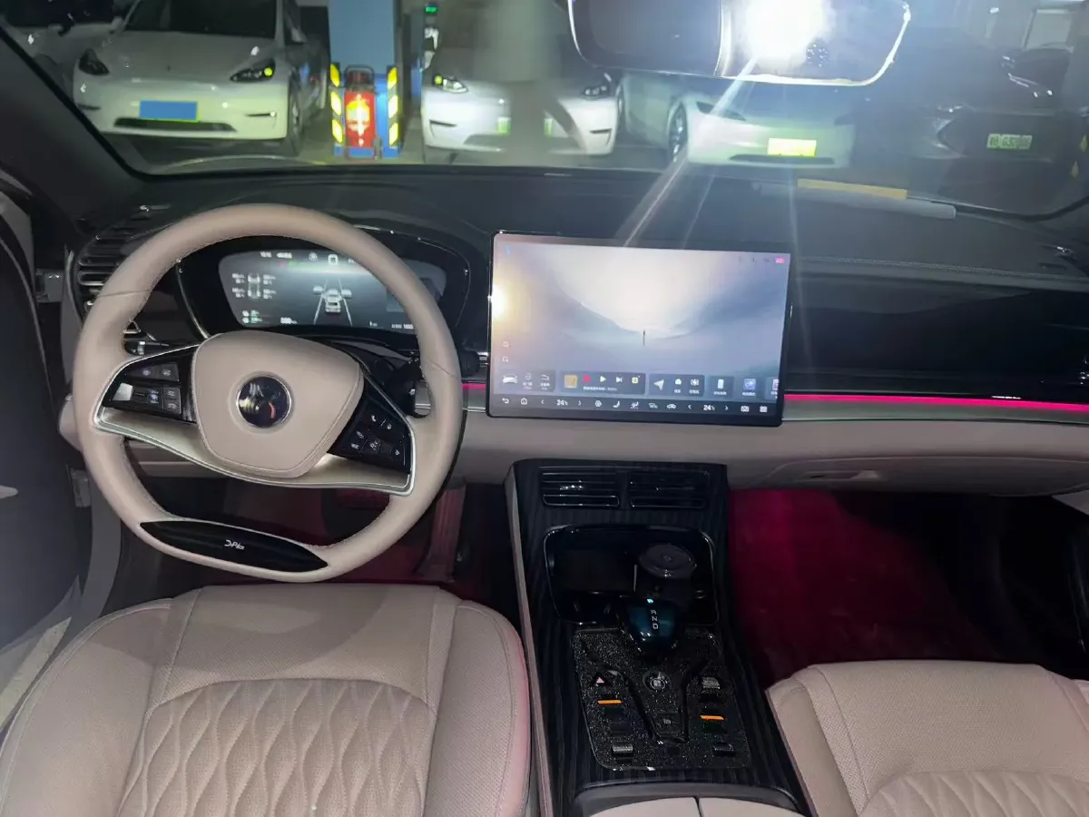 2025 BYD Han 1.5T 156HP L4 E-CVT PHEV,autocango,china used car exporter,china ev exporter,chinese used car exporter,chinese used ev exporter