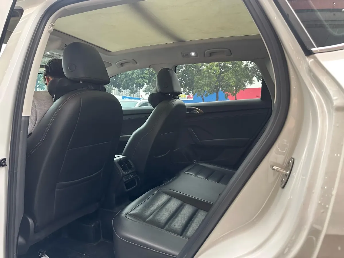 2022 Volkswagen Tharu 1.4T 150HP L4 7DCT,autocango,china used car exporter,china ev exporter,chinese used car exporter,chinese used ev exporter