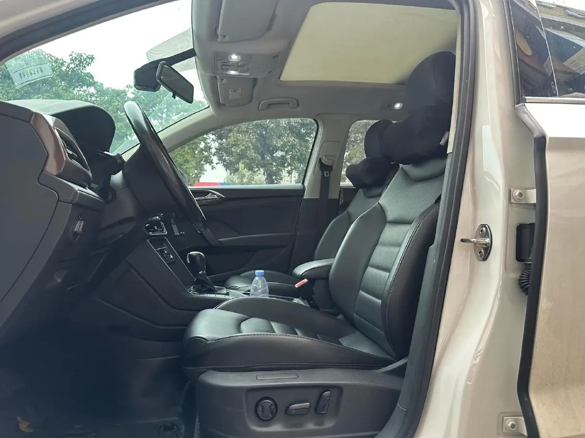 2022 Volkswagen Tharu 1.4T 150HP L4 7DCT,autocango,china used car exporter,china ev exporter,chinese used car exporter,chinese used ev exporter