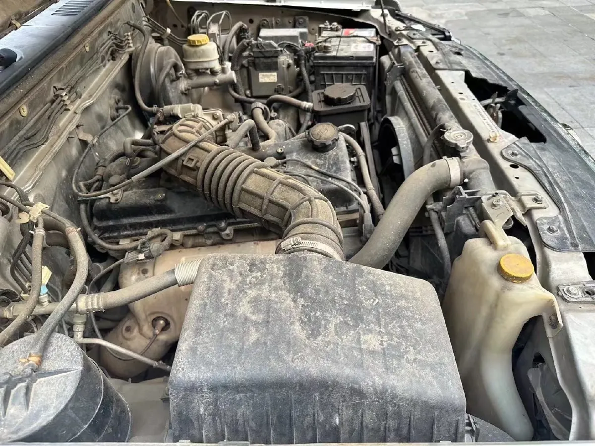 2018 Dongfeng RuiQi 2.4L 139HP L4 5MT,autocango,china used car exporter,china ev exporter,chinese used car exporter,chinese used ev exporter