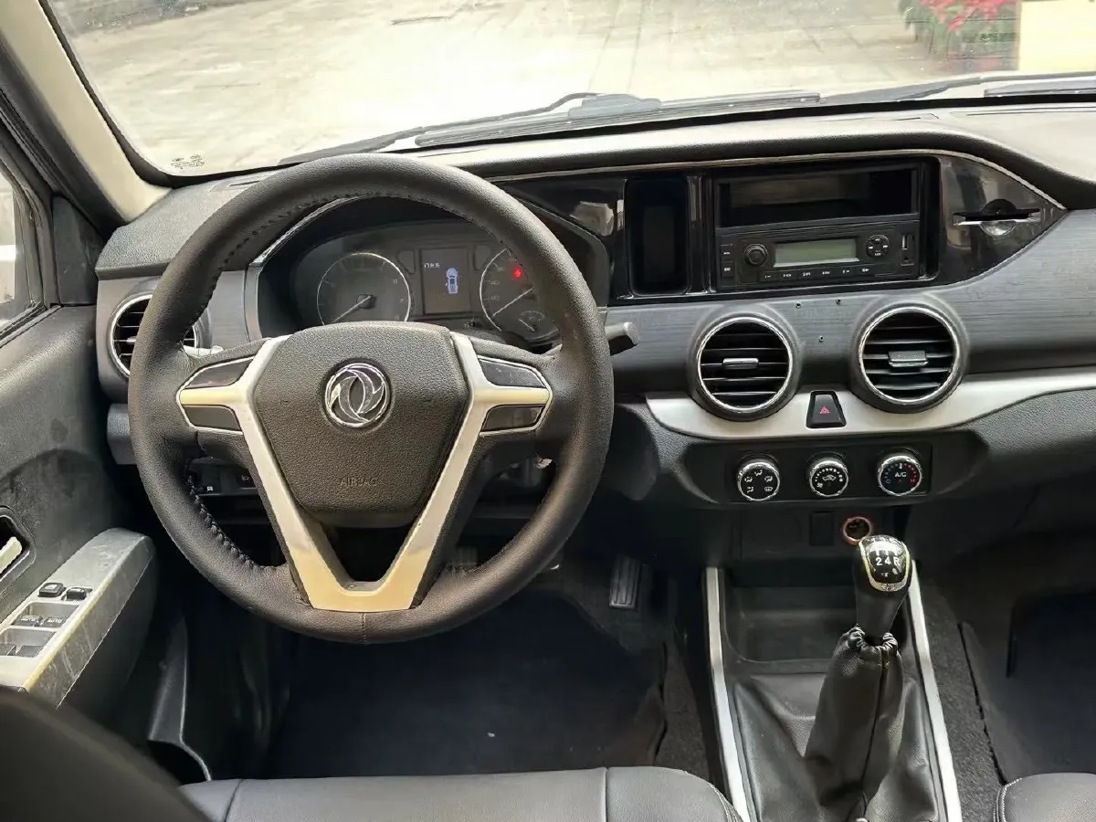 2018 Dongfeng RuiQi 2.4L 139HP L4 5MT,autocango,china used car exporter,china ev exporter,chinese used car exporter,chinese used ev exporter