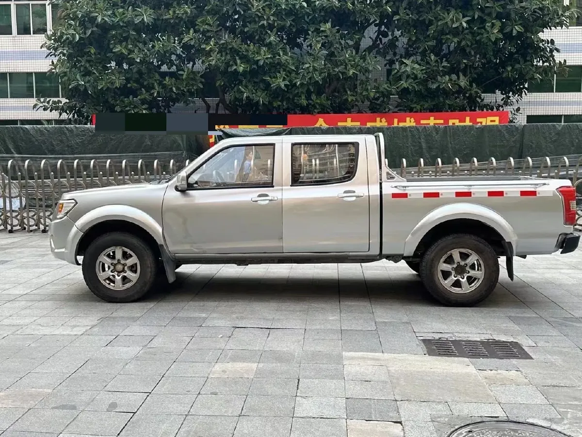 2018 Dongfeng RuiQi 2.4L 139HP L4 5MT,autocango,china used car exporter,china ev exporter,chinese used car exporter,chinese used ev exporter