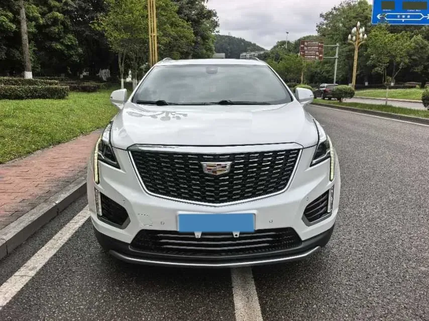 2020 Cadillac XT5 2.0T 237HP L4 9AT,autocango,china used car exporter,china ev exporter,chinese used car exporter,chinese used ev exporter