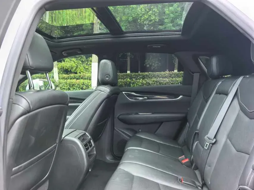 2020 Cadillac XT5 2.0T 237HP L4 9AT,autocango,china used car exporter,china ev exporter,chinese used car exporter,chinese used ev exporter