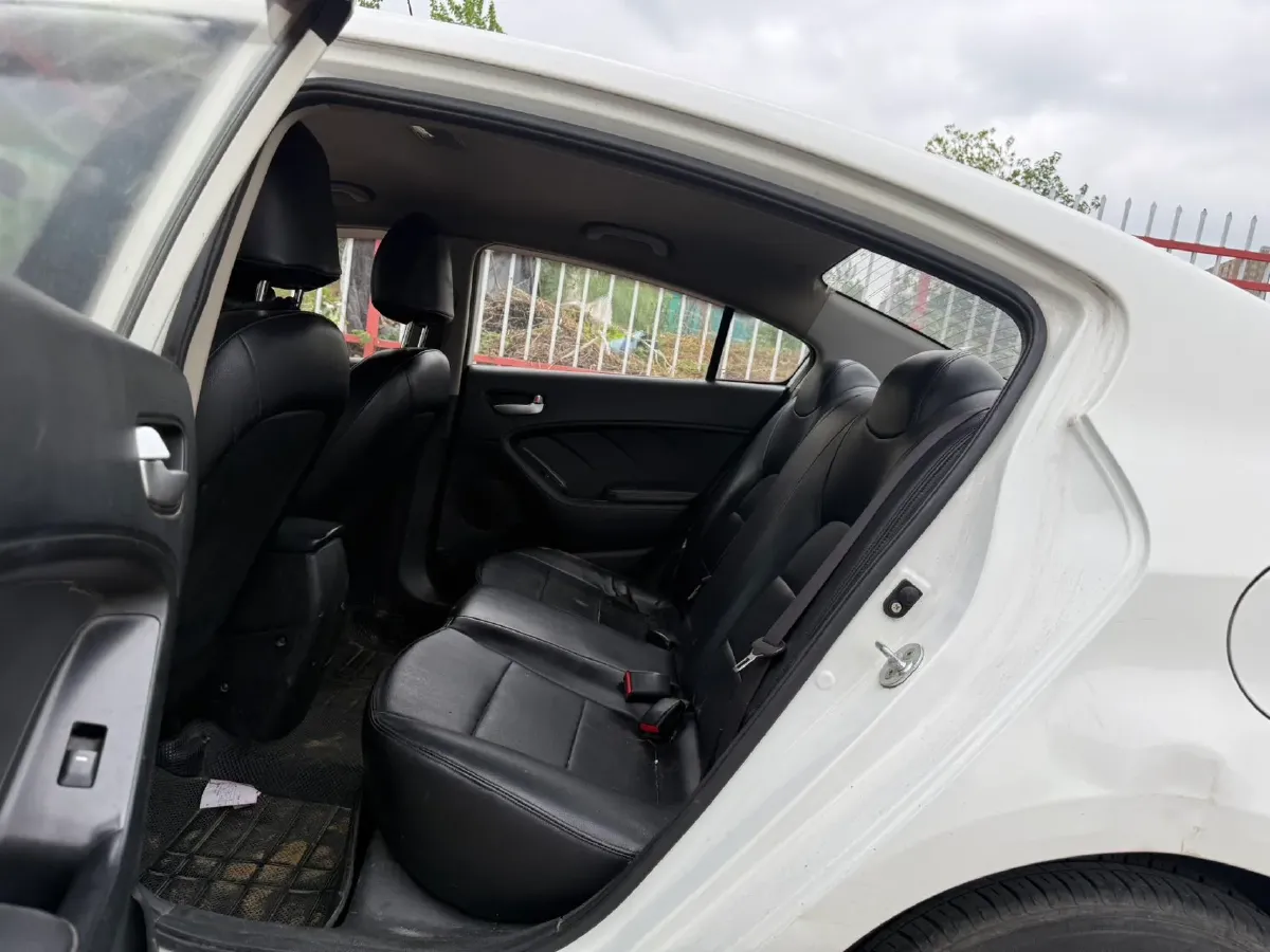 2016 Kia K3 1.6L 128HP L4 6MT,autocango,china used car exporter,china ev exporter,chinese used car exporter,chinese used ev exporter